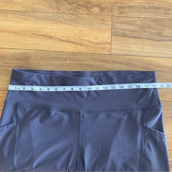 Xersion Train Womens High Rise Gray Quick Dry 7/8 Ankle Leggings - Picture 9 of 16